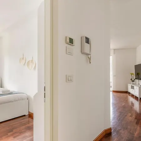 Con Terrazzo Vistalago Блевио