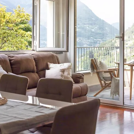 Con Terrazzo Vistalago Апартаменты